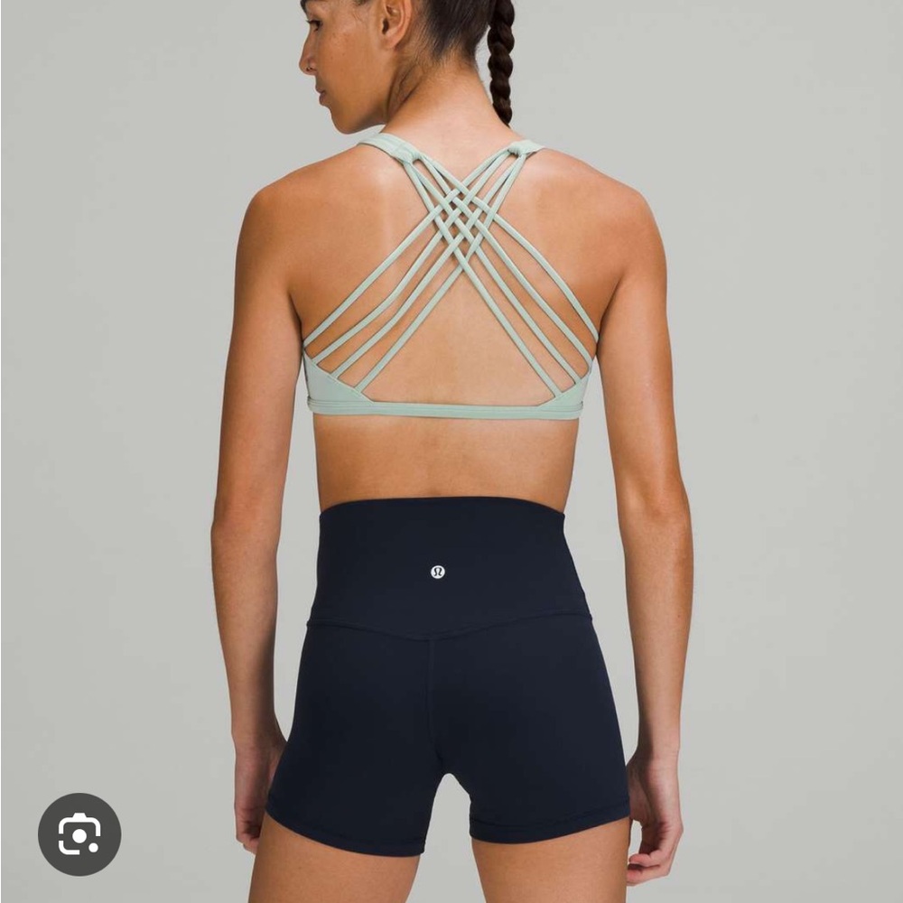 Lululemon free to be wild strappy sports bra silver blue 4